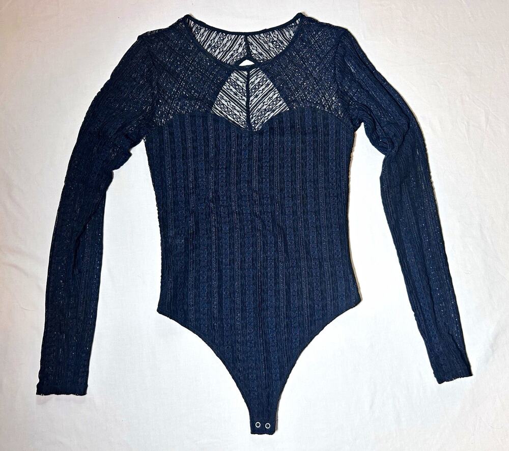 Abercrombie & Fitch Women’s Black Long Sleeve Lace Stretch Bodysuit M